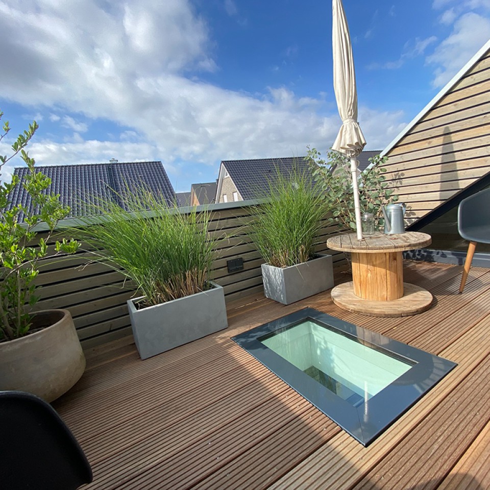 Projekt holzverkleideter Anbau - Terrasse und Skylight